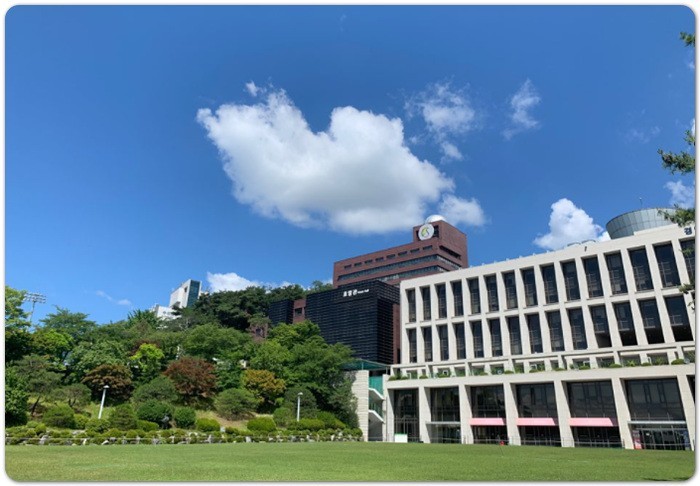 成均馆大学 - 韩国教育文化交流中心